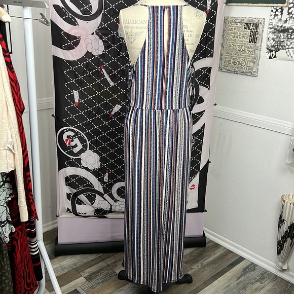 BCBGeneration Striped Midi Dress Draped Pockets Sleeveless V-neck Pull-on Sz. L - Picture 8 of 15